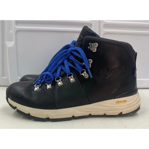 Men Danner Mountain 600 4.5\